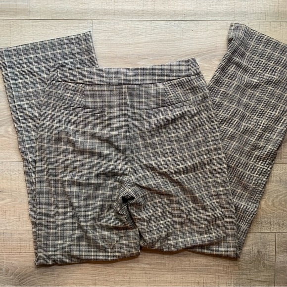 Banana Republic Plaid Pants - Picture 5 of 5